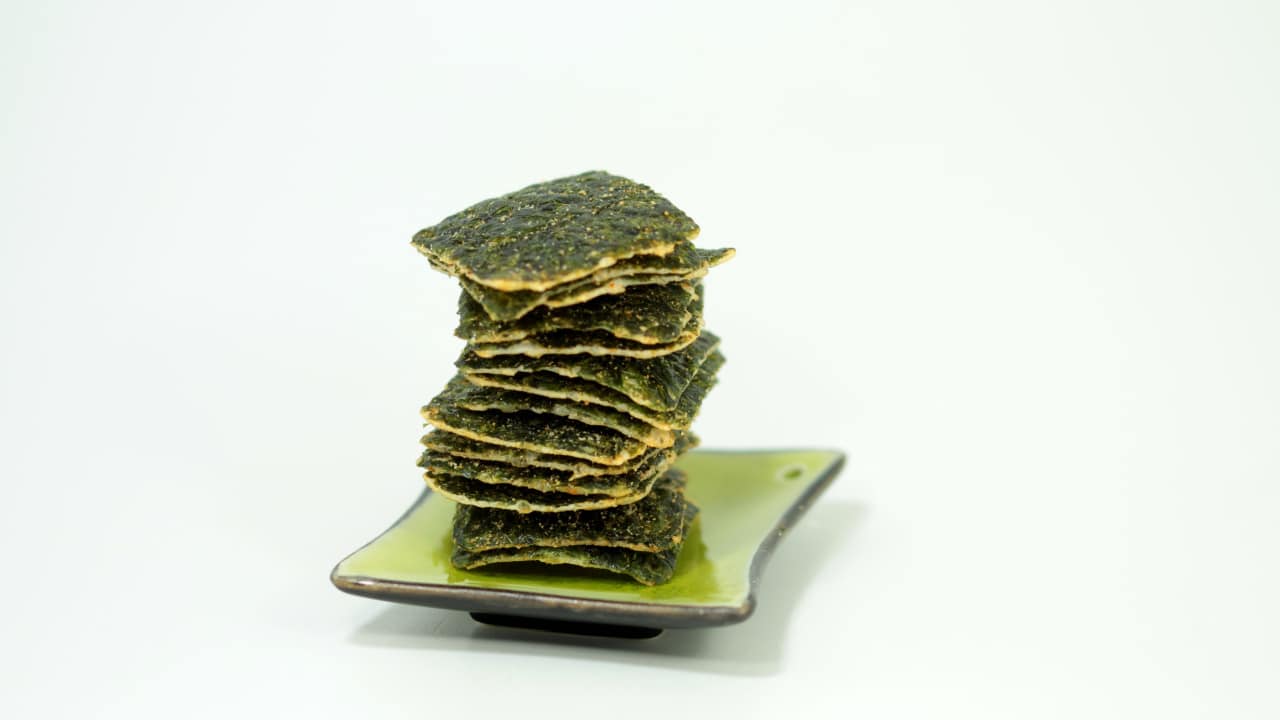 Green rice crackers.