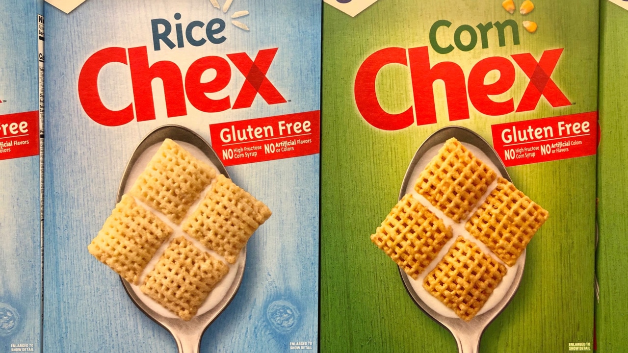 Boxes of Rice and Corn Chex.